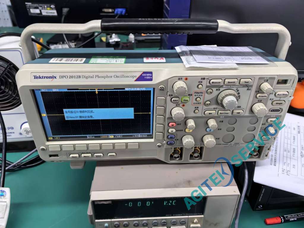 泰克DPO2012B示波器屏幕花屏维修