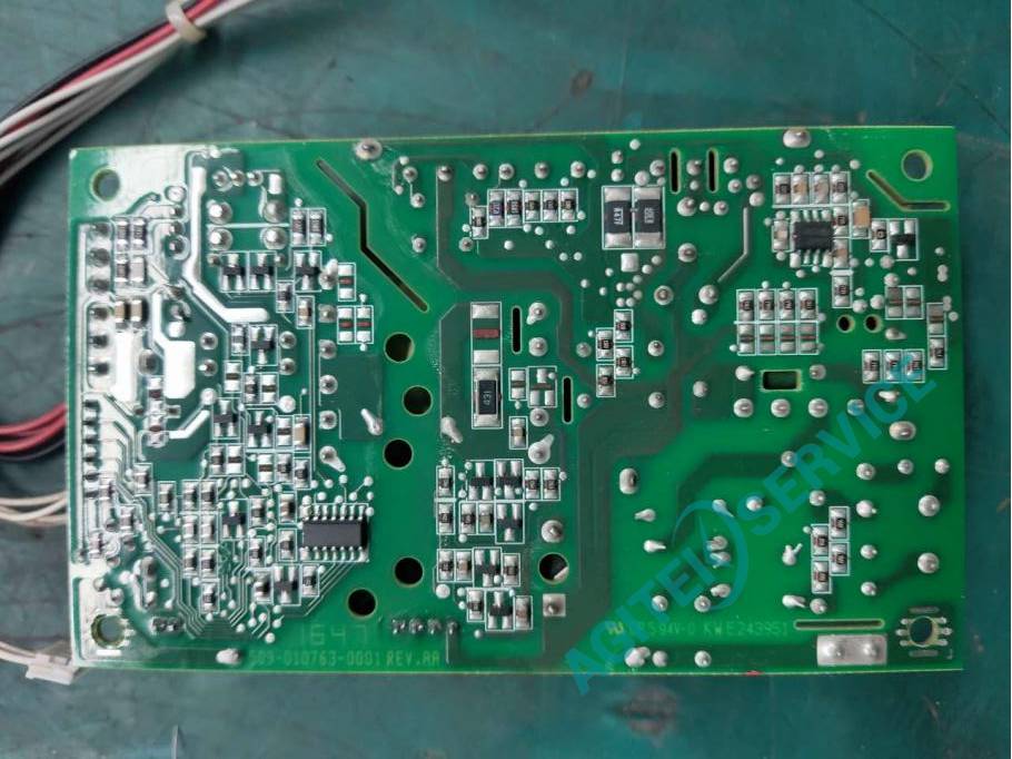 泰克MDO3024示波器开机过程中黑屏维修